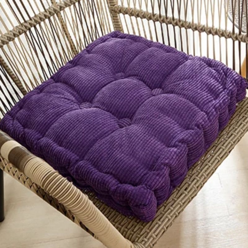 Almofada-Tufon-Morada-Chique-Basic-38-x-38cm-06