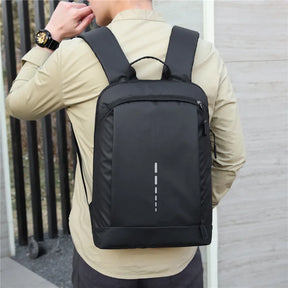 Mochila Garra Universitária - Impermeável - 15.6 Polegadas - Multifuncional