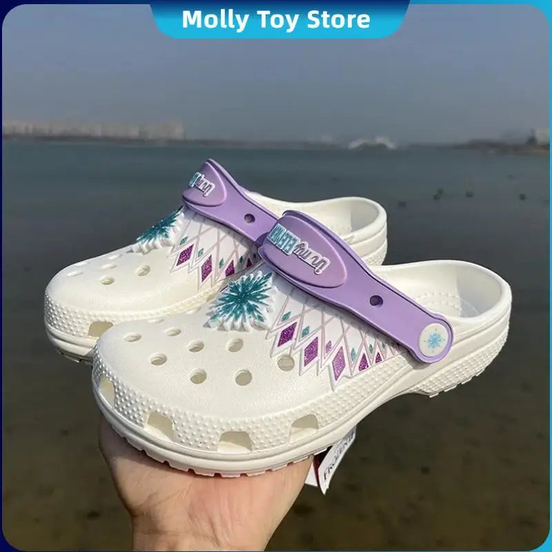 Sandália Feminina Crocs  Disney Estampado