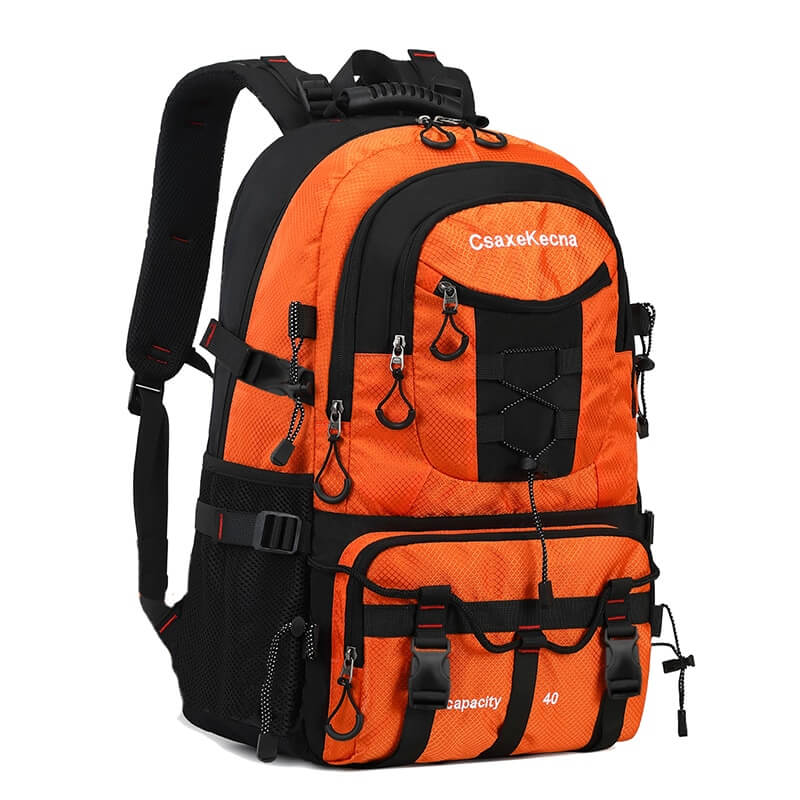 Mochila de Viagem Vermont Wear 40L, à prova d'água, com design ergonômico e compartimentos inteligentes, perfeita para aventuras e uso diário.

